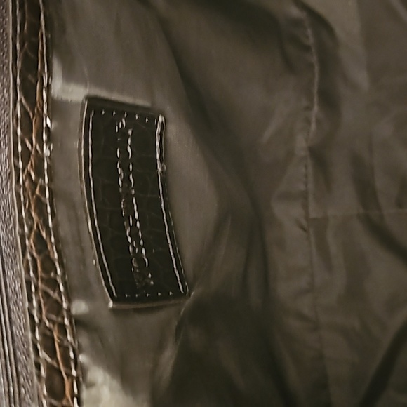 Worthington Dark Chocolate Crocodile (Faux Leather) Satchel, Double Handles, Lin - Picture 8 of 10